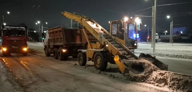 Из Иванова за ночь вывезли 1655 кубов снега